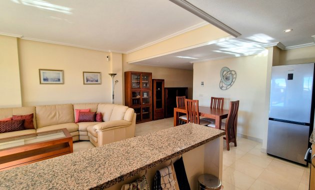 Resale - Apartment  -
Orihuela Costa - Villamartín