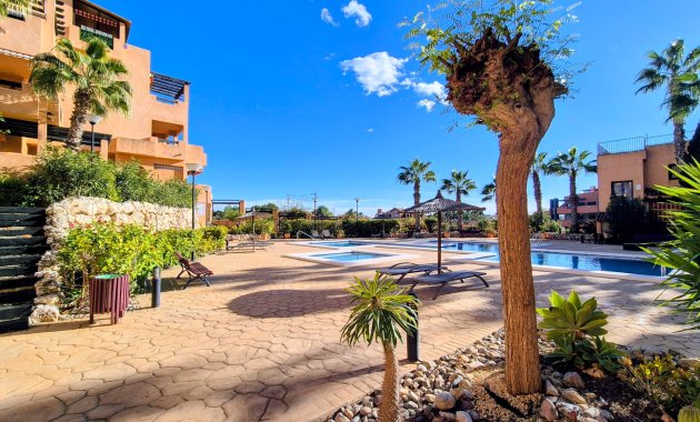 Resale - Apartment  -
Orihuela Costa - Villamartín