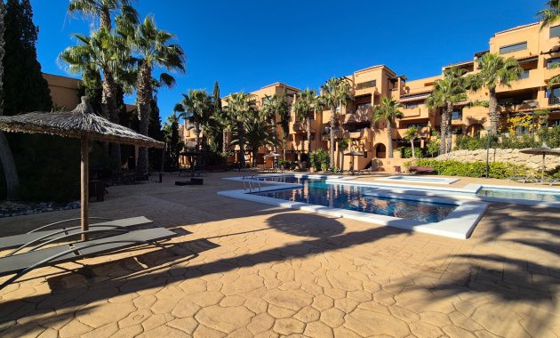 Resale - Apartment  -
Orihuela Costa - Villamartín