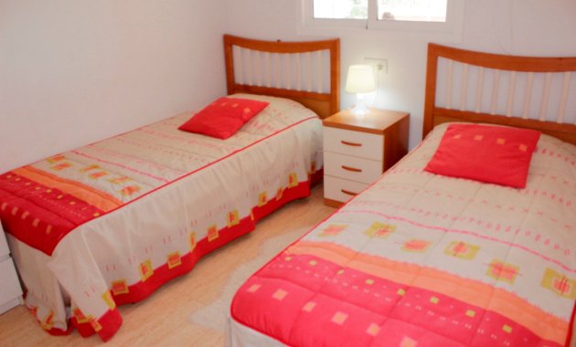 Resale - Apartment  -
Orihuela Costa - Playa Flamenca