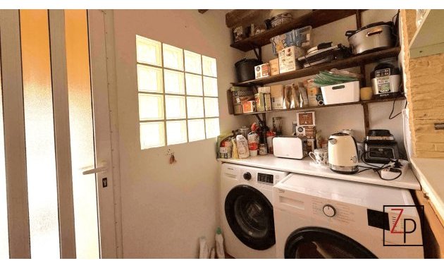 Endursala - Einbýlishús -
Montesinos - La Herrada