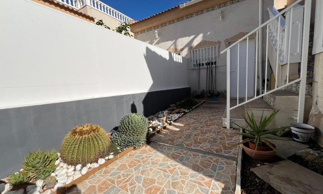 Resale - Villa -
3409 - La finca Golf