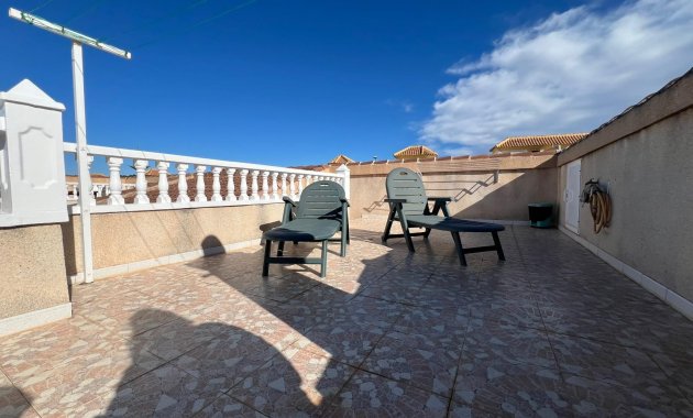 Resale - Villa -
3409 - La finca Golf