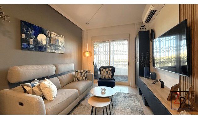 Reventa - Apartamento -
Almoradí