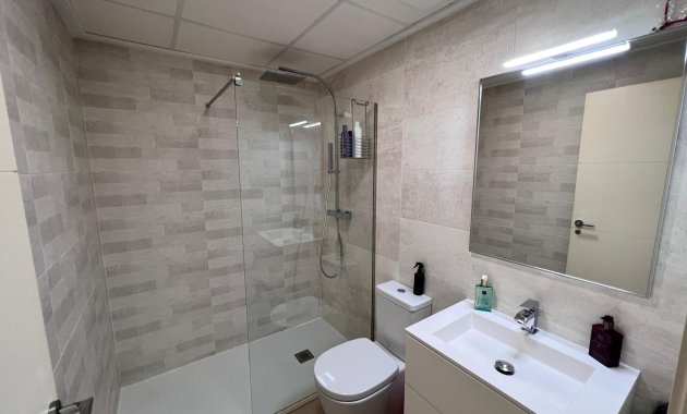 Reventa - Apartamento -
Entre Naranjos - Vistabella - Entre Naranjos