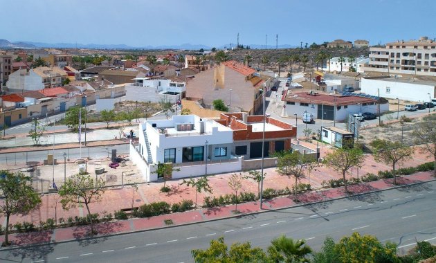 Obra nueva - Villa -
Sucina