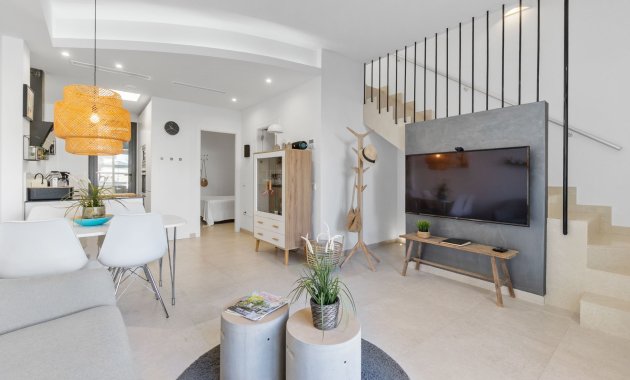 Resale - Townhouse -
Orihuela Costa - Villamartín