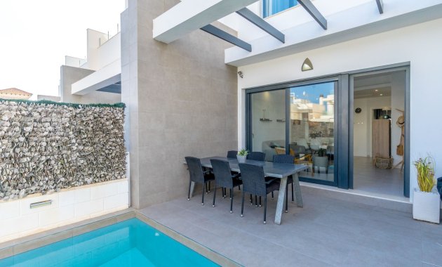 Resale - Townhouse -
Orihuela Costa - Villamartín