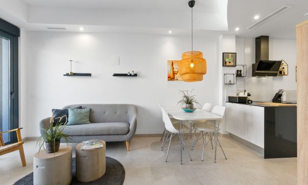 Resale - Townhouse -
Orihuela Costa - Villamartín