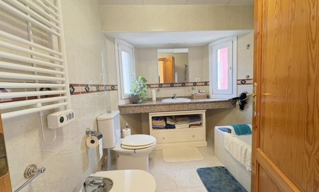 Resale - Villa -
Altaona Golf and Country Village - Altaona Golf - Country Village