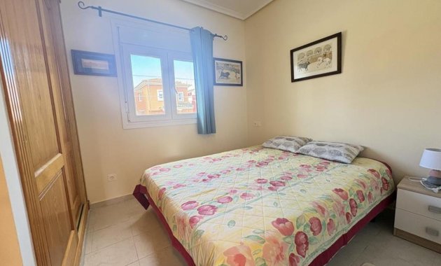 Resale - Villa -
Altaona Golf and Country Village - Altaona Golf - Country Village