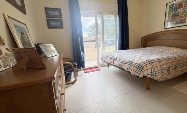 Resale - Villa -
Altaona Golf and Country Village - Altaona Golf - Country Village