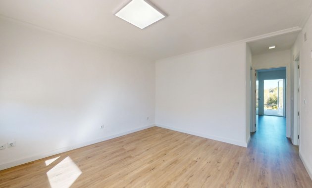 Resale - Apartment  -
Orihuela Costa - Villamartín