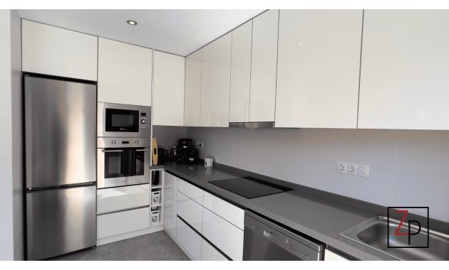 Resale - Ground floor apartment -
Orihuela Costa - Villamartín