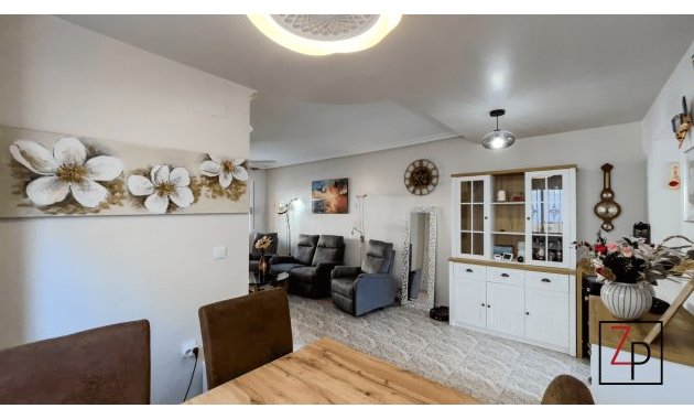 Resale - Townhouse -
San Miguel de Salinas - Blue Lagoon