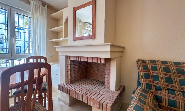 Resale - Townhouse -
Orihuela Costa - Los Dolses