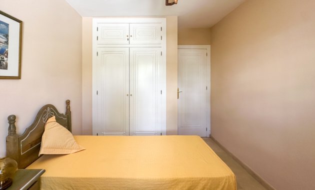 Resale - Townhouse -
Orihuela Costa - Los Dolses