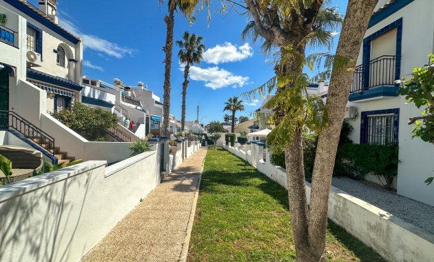 Resale - Townhouse -
Orihuela Costa - Los Dolses
