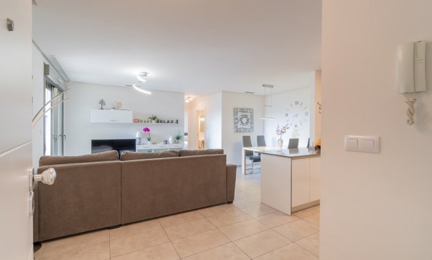 Reventa - Apartamento -
Orihuela Costa - Los Dolses