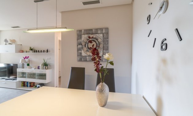 Reventa - Apartamento -
Orihuela Costa - Los Dolses