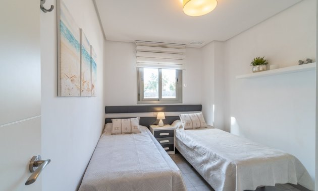 Reventa - Apartamento -
Orihuela Costa - Los Dolses