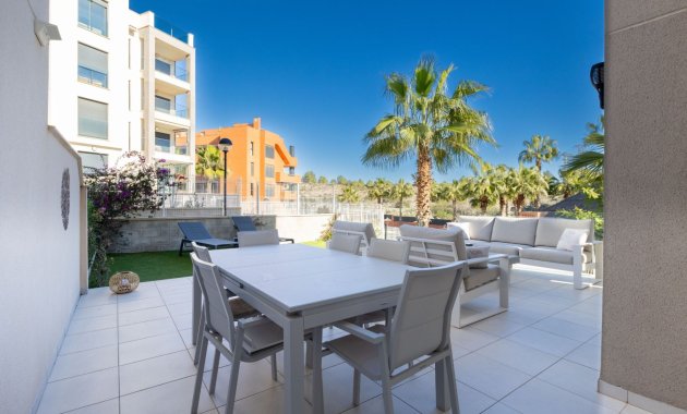 Resale - Apartment  -
Orihuela Costa - Villamartín