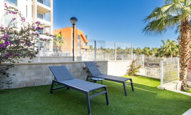 Resale - Apartment  -
Orihuela Costa - Villamartín