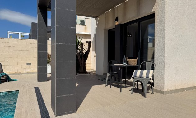 Resale - Villa -
Rojales - Ciudad Quesada