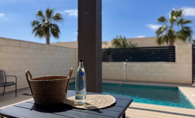 Resale - Villa -
Rojales - Ciudad Quesada