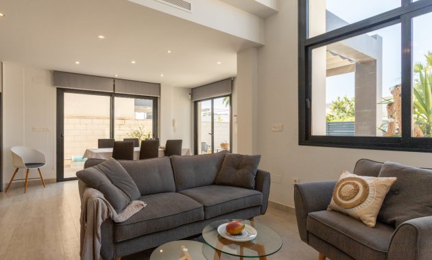Resale - Villa -
Rojales - Ciudad Quesada