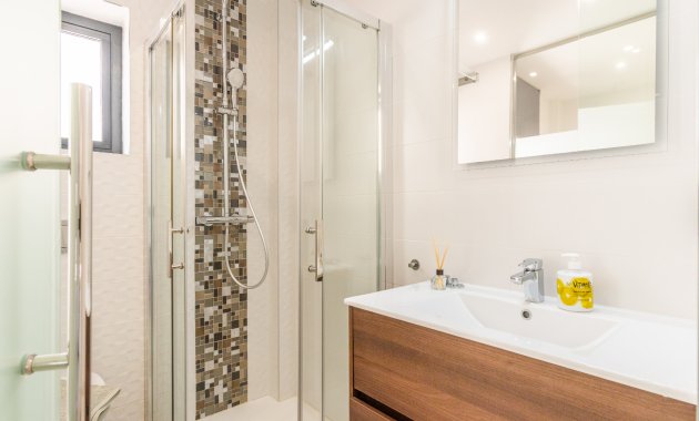 Resale - Villa -
Rojales - Ciudad Quesada