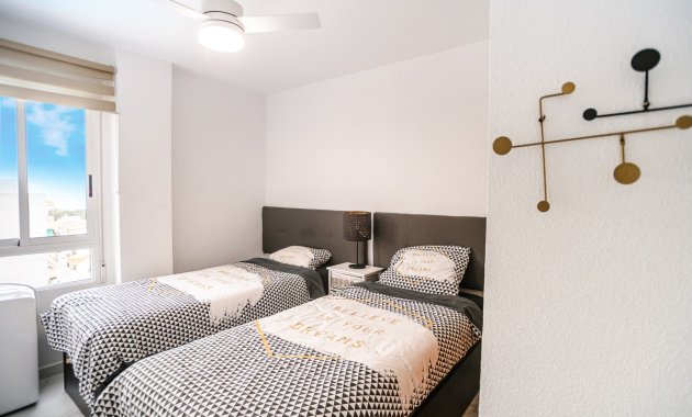 Endursala - Íbúð -
Torrevieja - Punta Prima