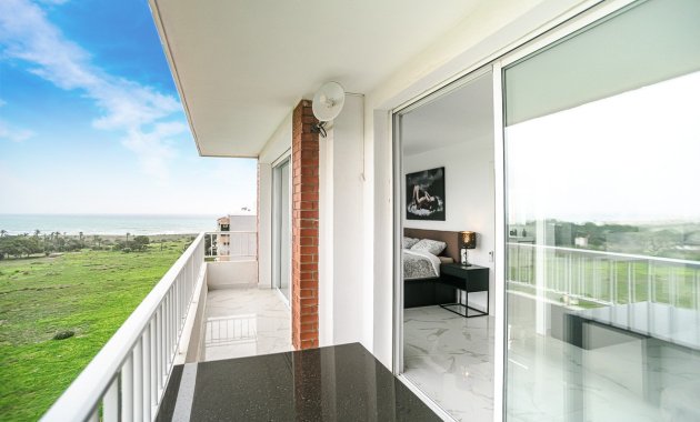 Endursala - Íbúð -
Torrevieja - Punta Prima