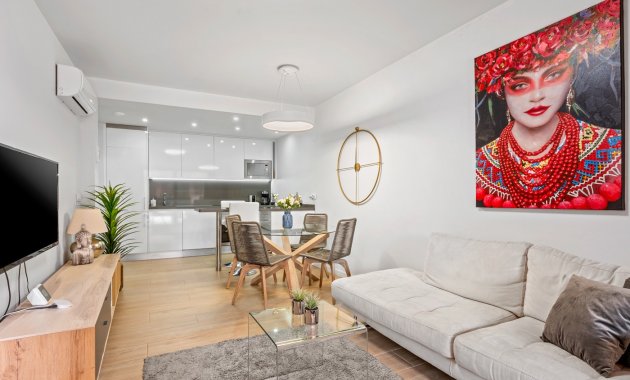 Resale - Apartment  -
Orihuela Costa - Villamartín