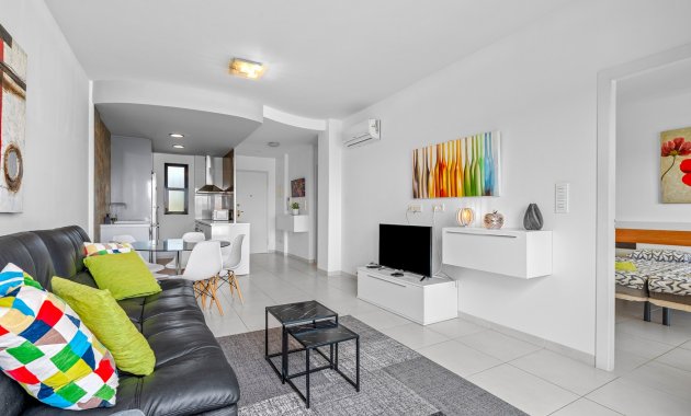 Resale - Apartment  -
Orihuela Costa - La Zenia