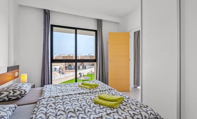 Resale - Apartment  -
Orihuela Costa - La Zenia