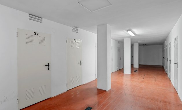 Resale - Apartment  -
Orihuela Costa - La Zenia