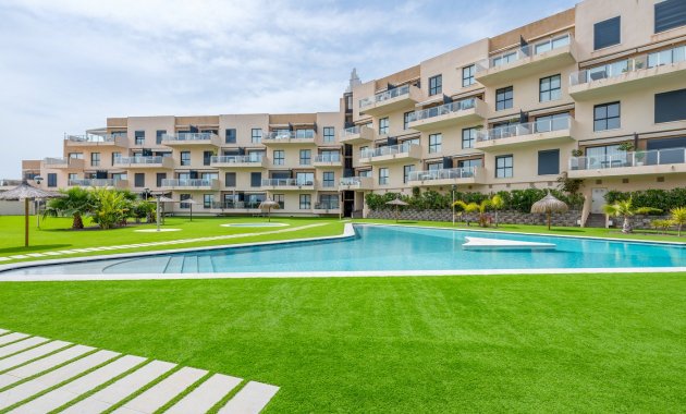 Resale - Apartment  -
Orihuela Costa - La Zenia