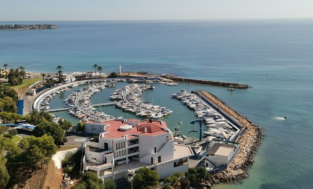 Endursala - Einbýlishús -
Orihuela Costa - Los Dolses