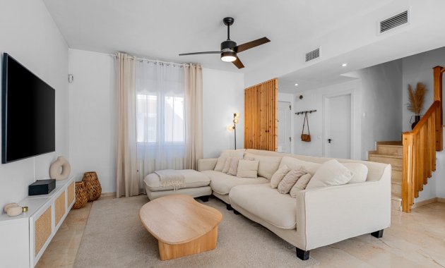 Resale - Townhouse -
Alicante - Playa San Juan