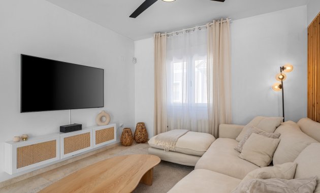 Resale - Townhouse -
Alicante - Playa San Juan