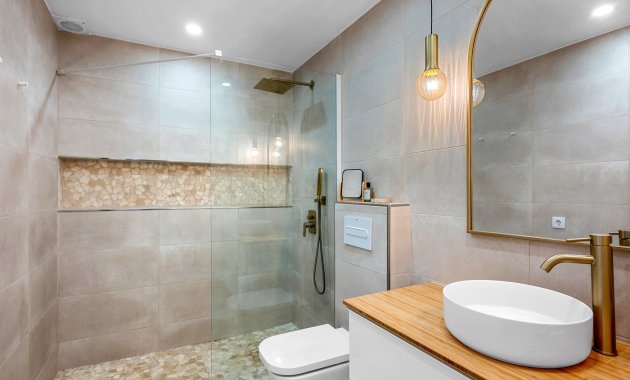Resale - Townhouse -
Alicante - Playa San Juan