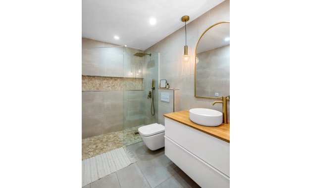 Resale - Townhouse -
Alicante - Playa San Juan