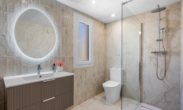 Resale - Townhouse -
Alicante - Playa San Juan