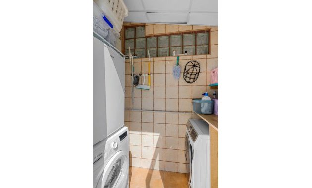 Resale - Townhouse -
Alicante - Playa San Juan