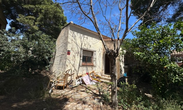 Resale - Villa -
Torrevieja - Los Balcones