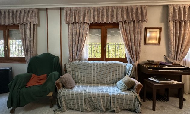 Resale - Villa -
Torrevieja - Los Balcones