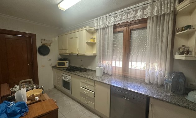 Resale - Villa -
Torrevieja - Los Balcones