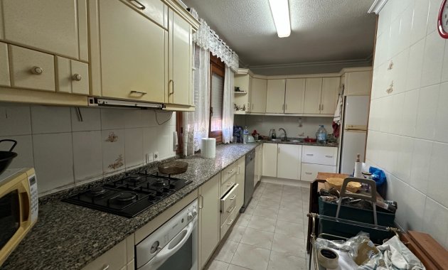 Resale - Villa -
Torrevieja - Los Balcones