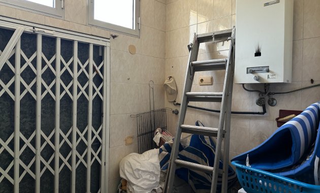 Resale - Villa -
Torrevieja - Los Balcones